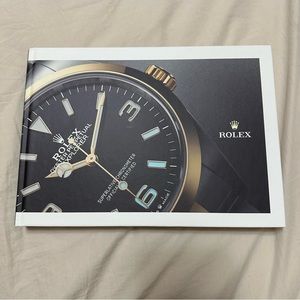 Rolex Coffee Table Book - 2022 (Chinese Language)